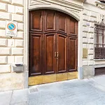 Santa Chiara Apartment Near Piazza Statuto